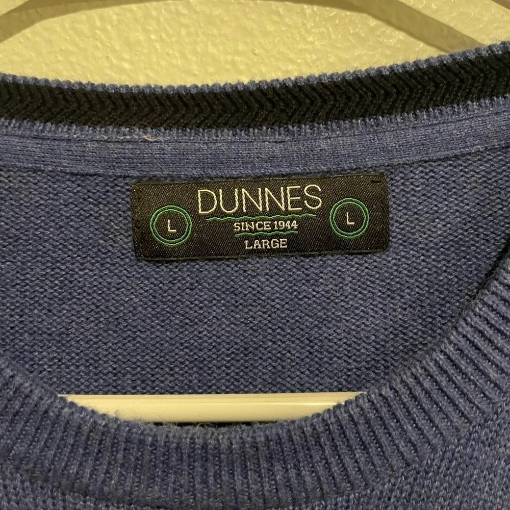Dunnes Men's Crewneck Sweater in Deep Blue